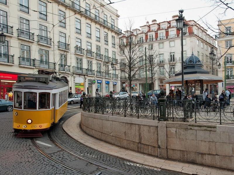 Lisbon Lovers Luaran gambar